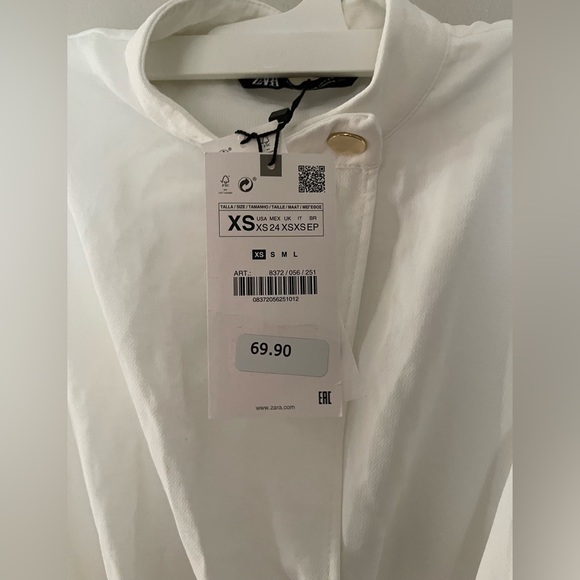 Zara jumpsuit shorts white with belt - Picture 4 of 5